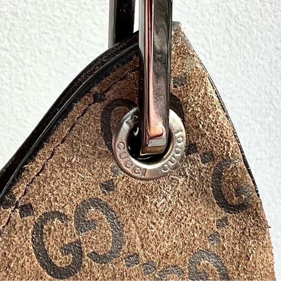 Gucci Bamboo Suede Shoulder Bag - Picture 7 of 14